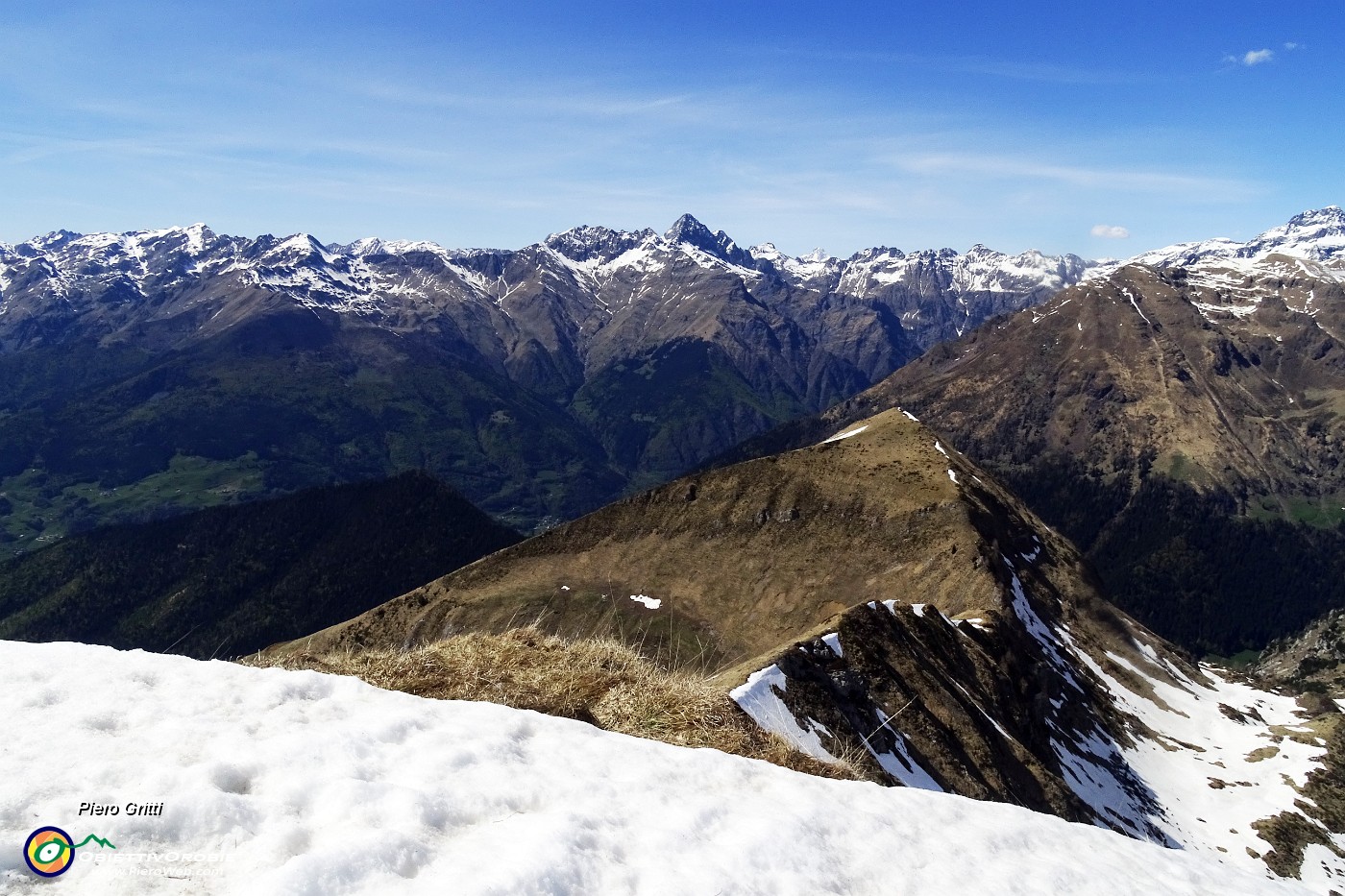 81 Vista sul Monte Avert (2085 m).JPG -                                